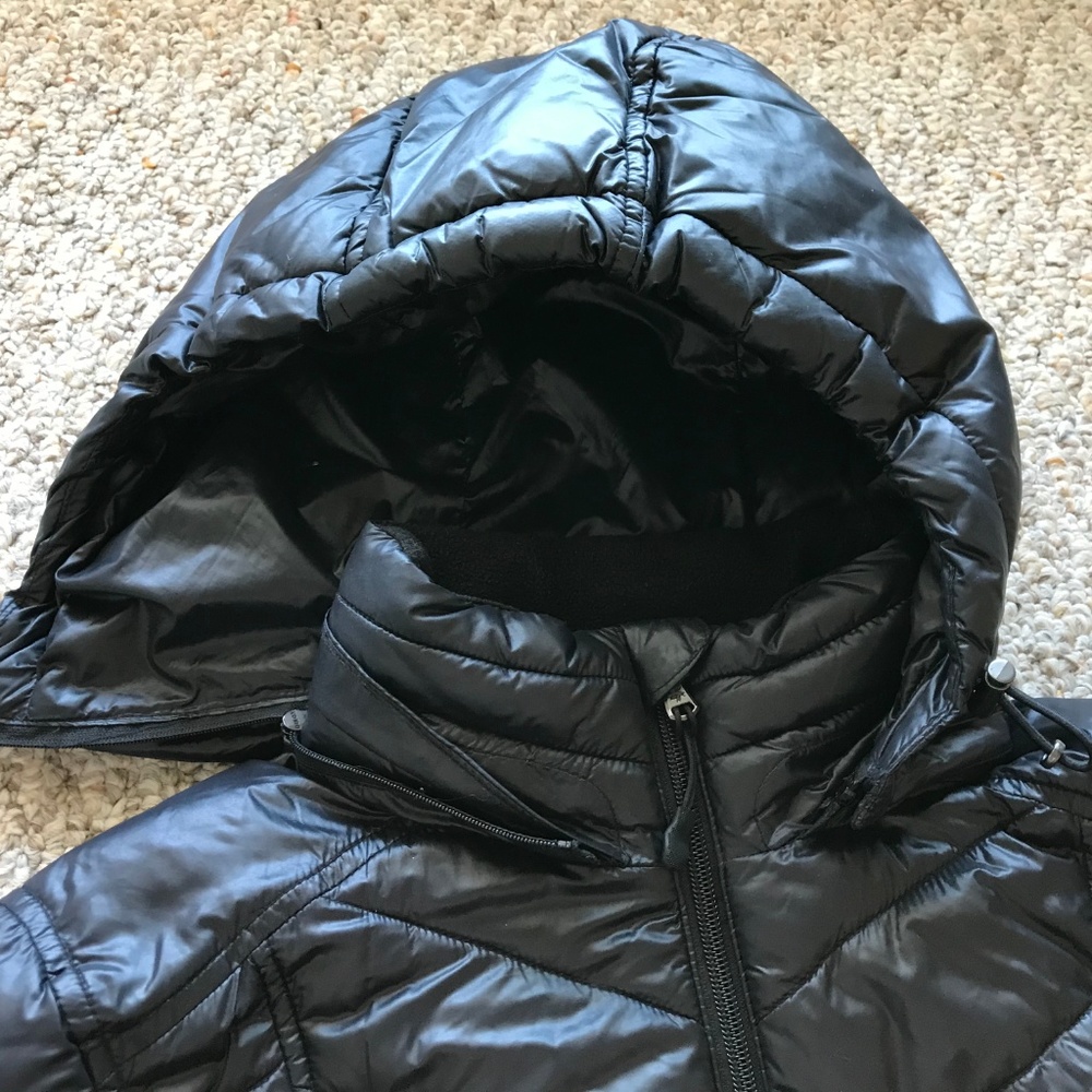 Woman's Tek Gear Puff Jacket - Picture 6 of 7